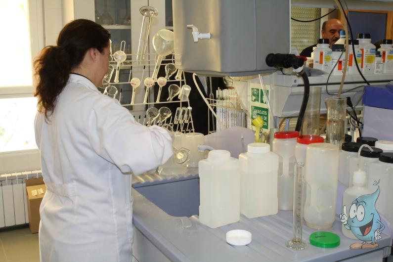 WEBLaboratorio de análisis y control de calidad de la ETAP de Mohernando (2)